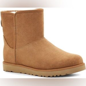 UGG Cory II Genuine Shearling Lined Boot